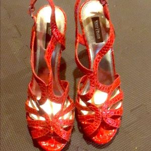 White House Black Market pumps